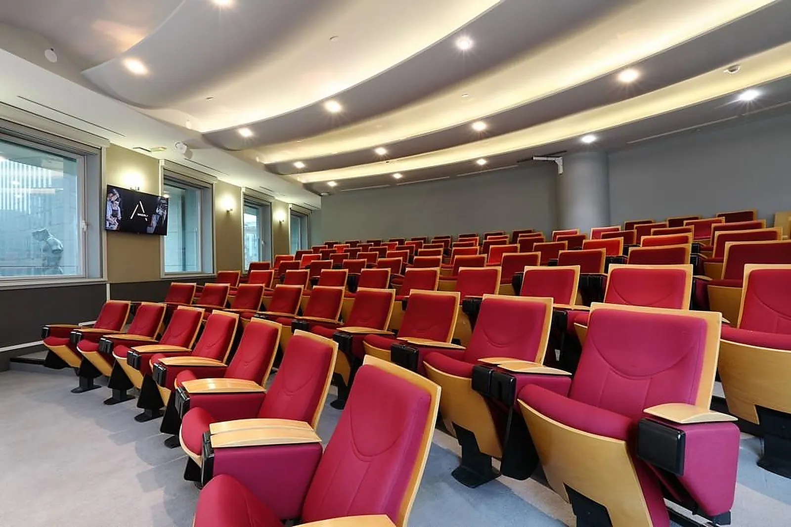 Lieux événementiels, BUSINESS CENTER TOUR EGÉE LA DÉFENSE