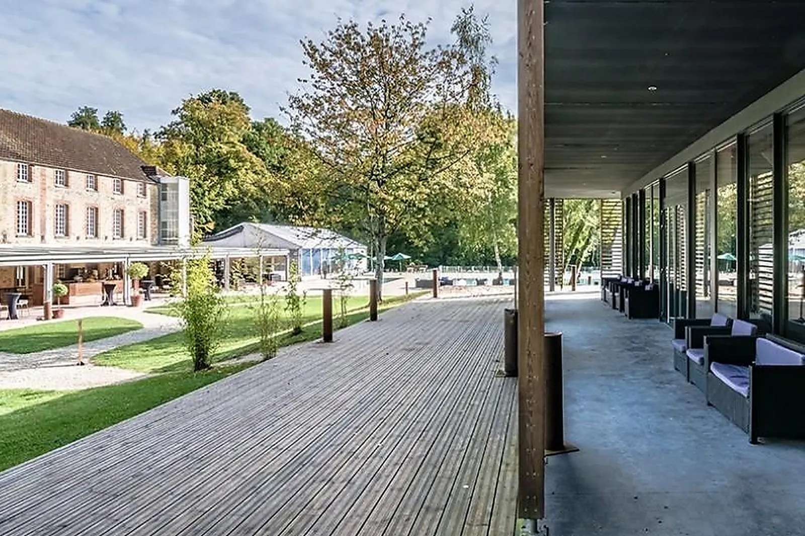 Lieux événementiels, BUSINESS VILLAGE