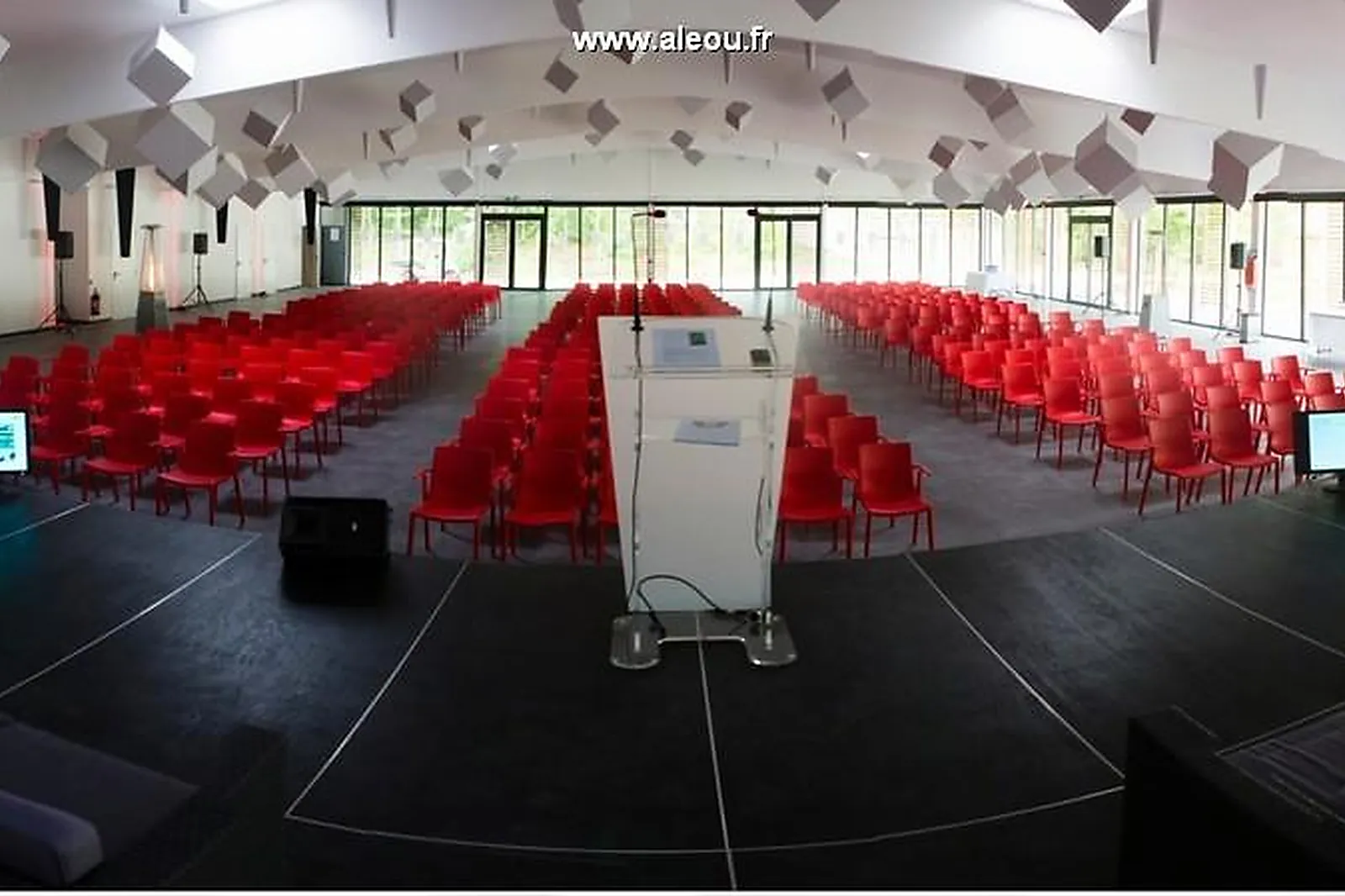 Lieux événementiels, BUSINESS VILLAGE