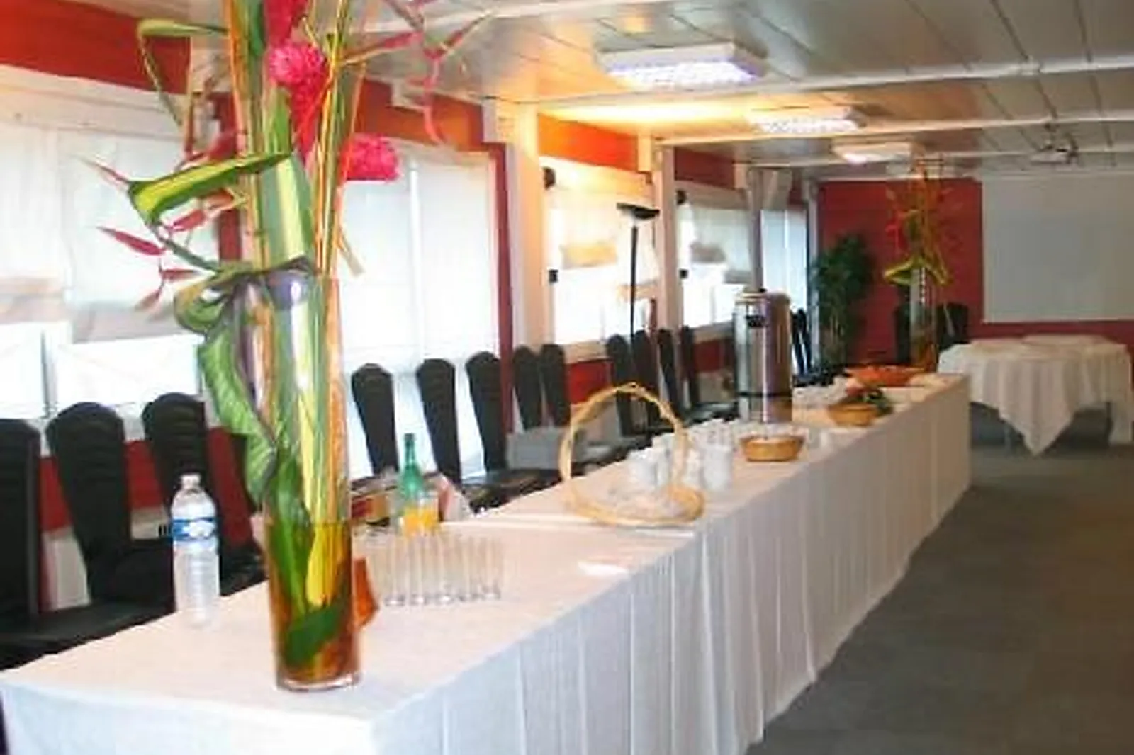 Lieux événementiels, C'ELEGO