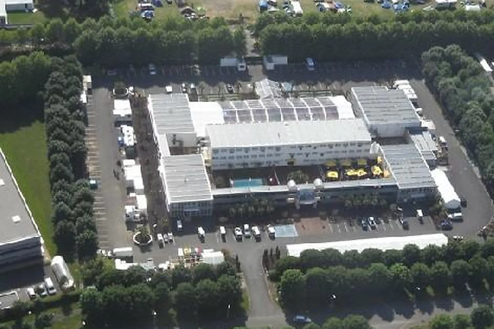 Lieux événementiels, C'ELEGO