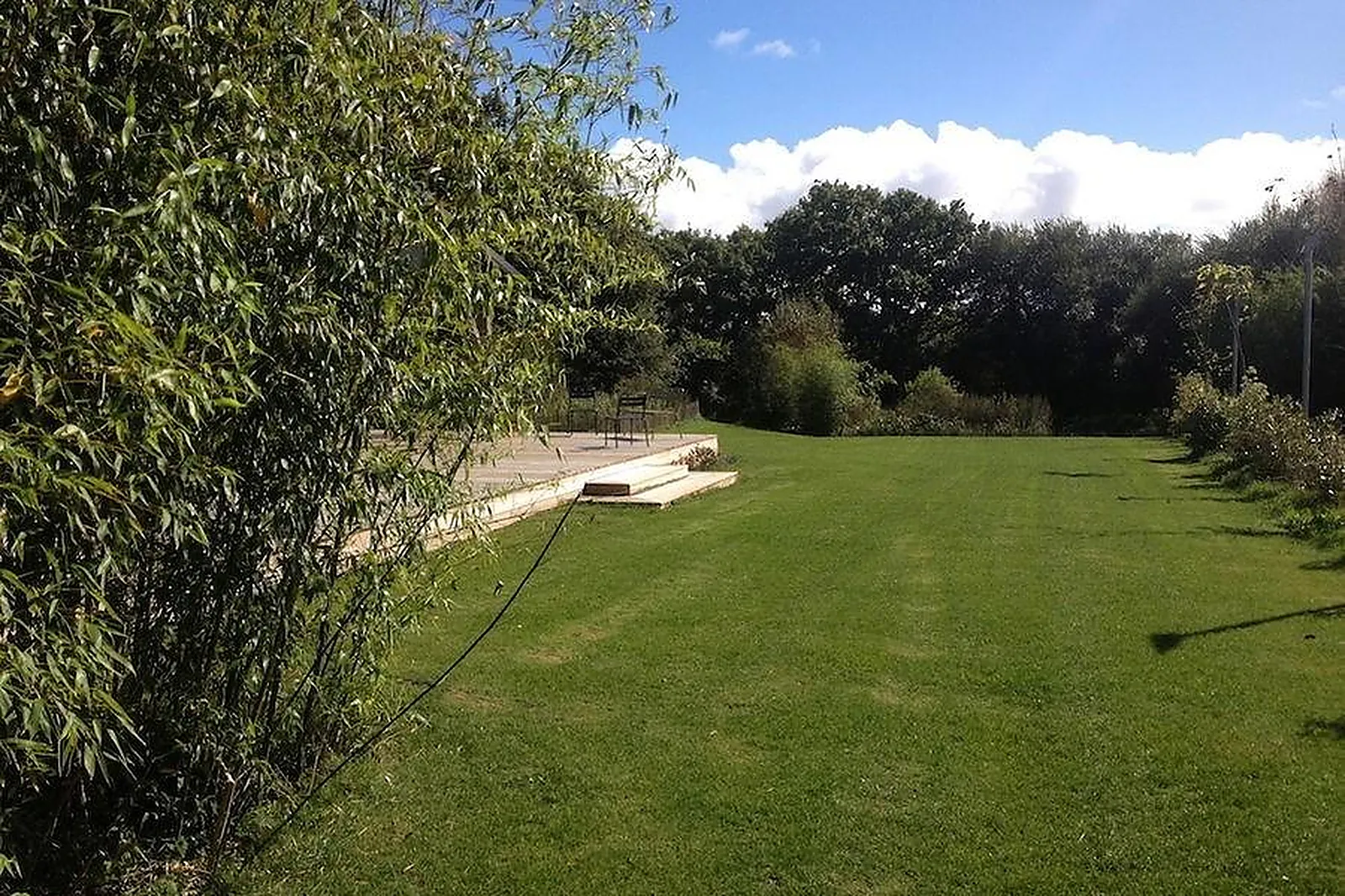 Lieux événementiels, C'EST ICI