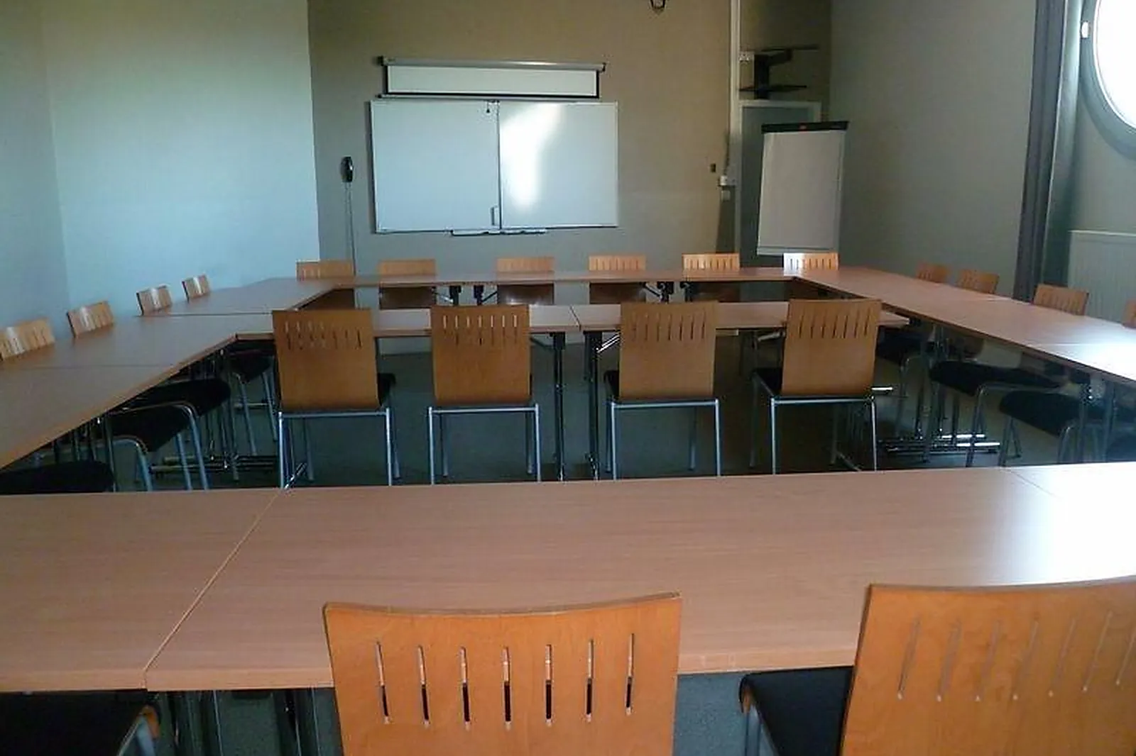 Lieux événementiels, C.H.E.O.P.S 87