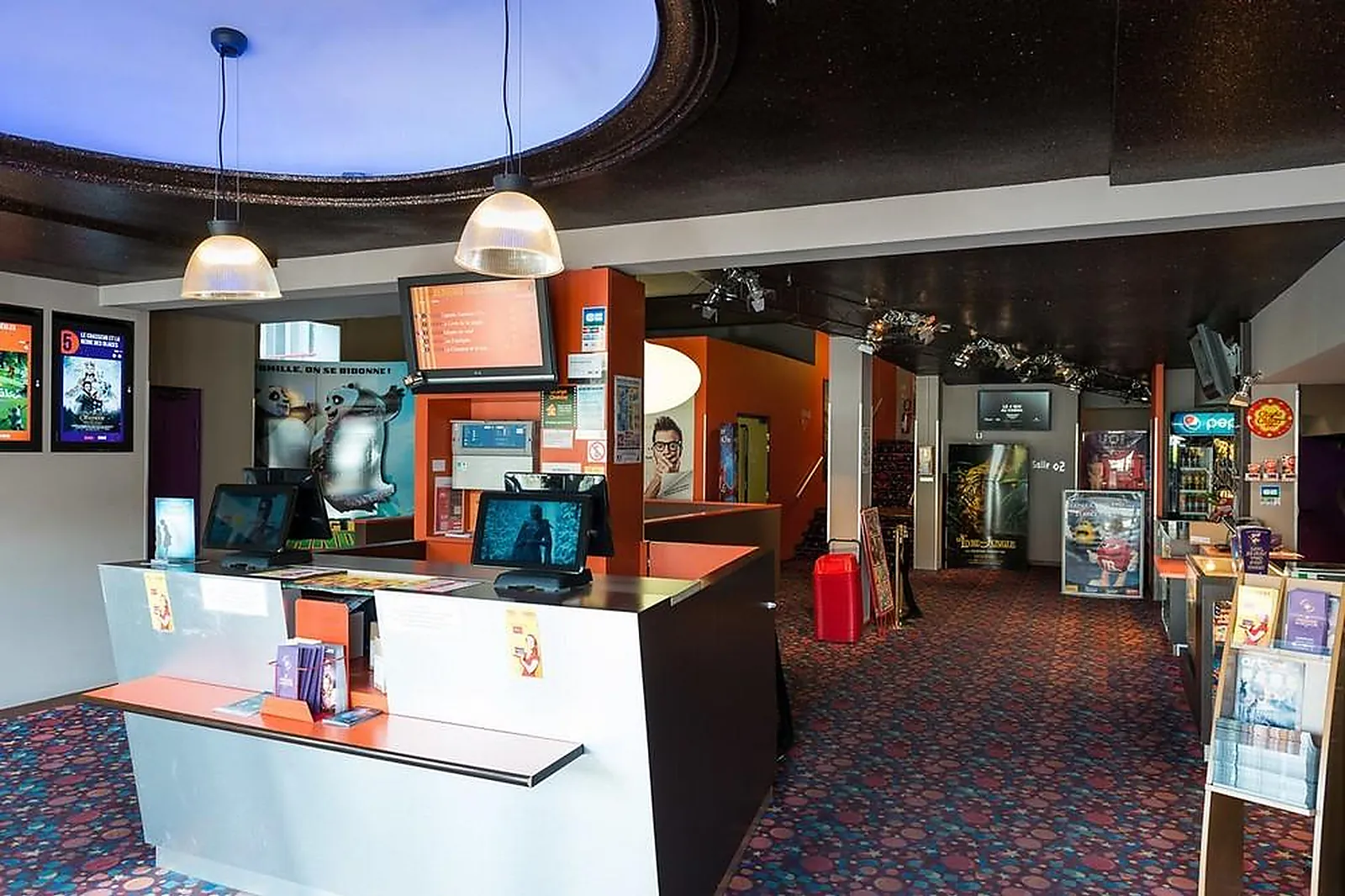 Lieux événementiels, CGR CASTRES