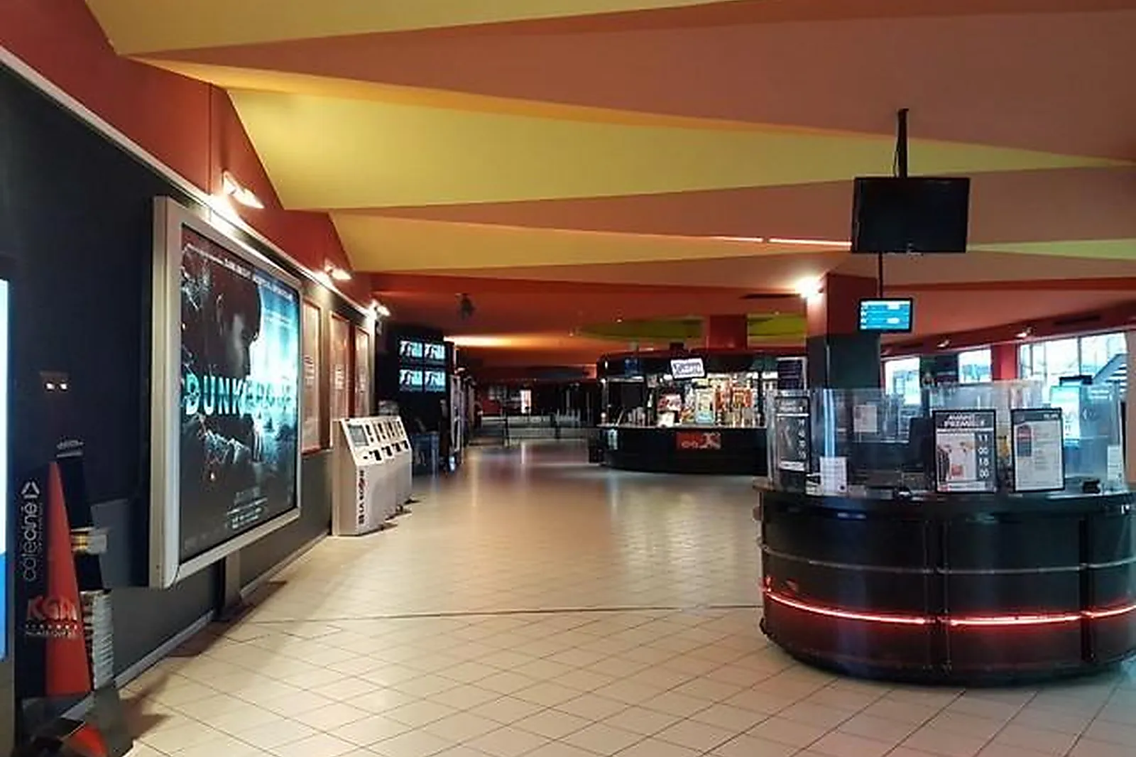 Lieux événementiels, CGR EVRY