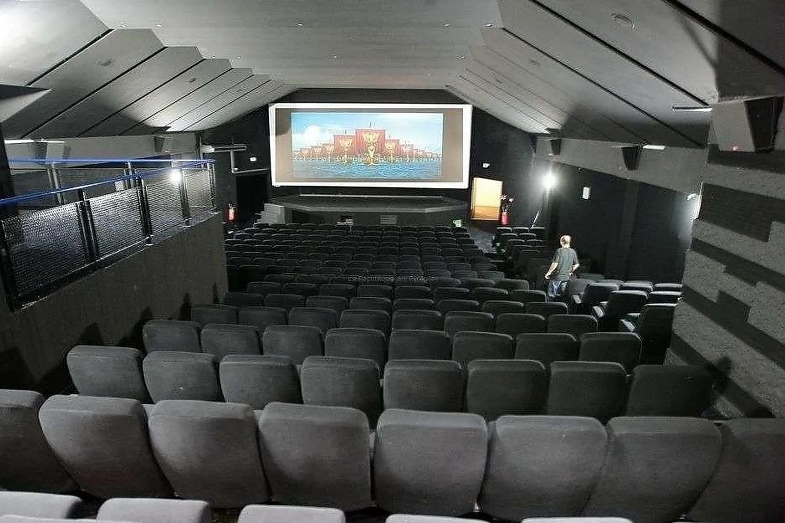 Lieux événementiels, CGR SAINT-LOUIS PAU