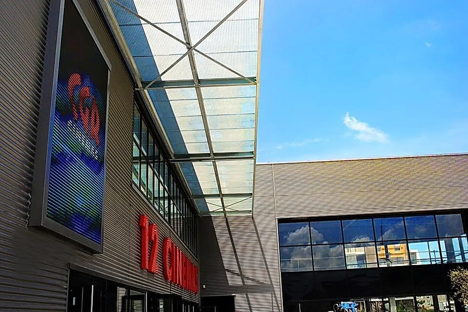 Lieux événementiels, CGR VITROLLES