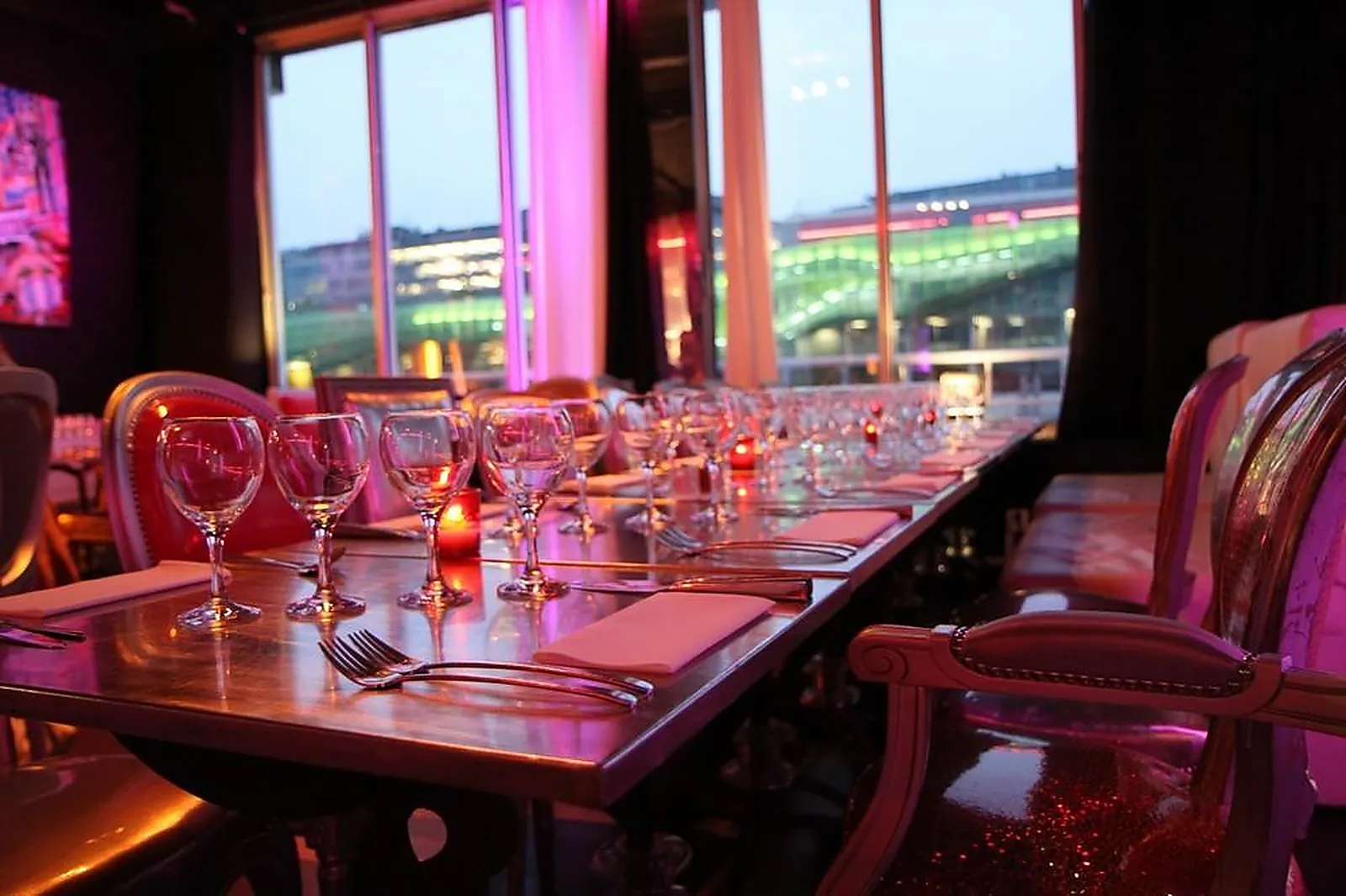 Lieux événementiels, CAFE BARGE