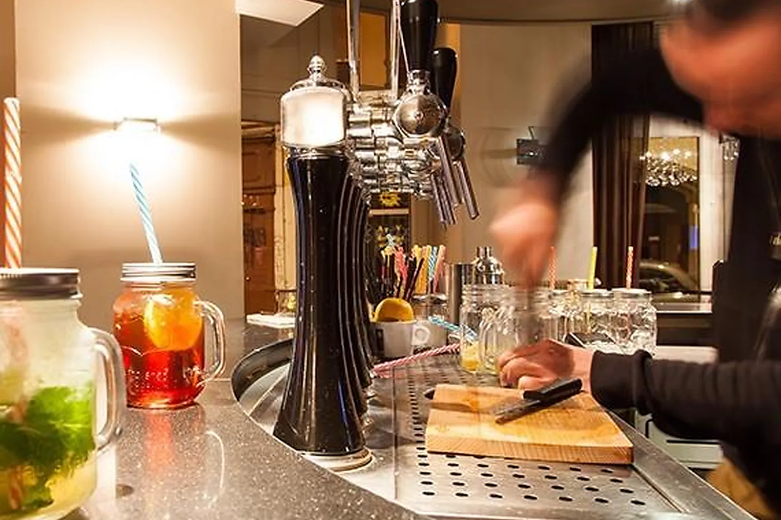 Lieux événementiels, CAFÉ CHENAVARD