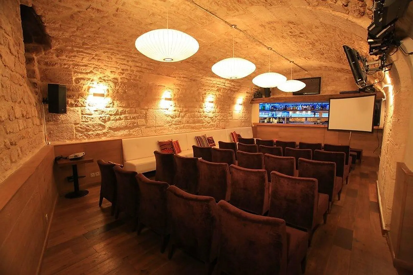 Lieux événementiels, CAFÉ LOUISE