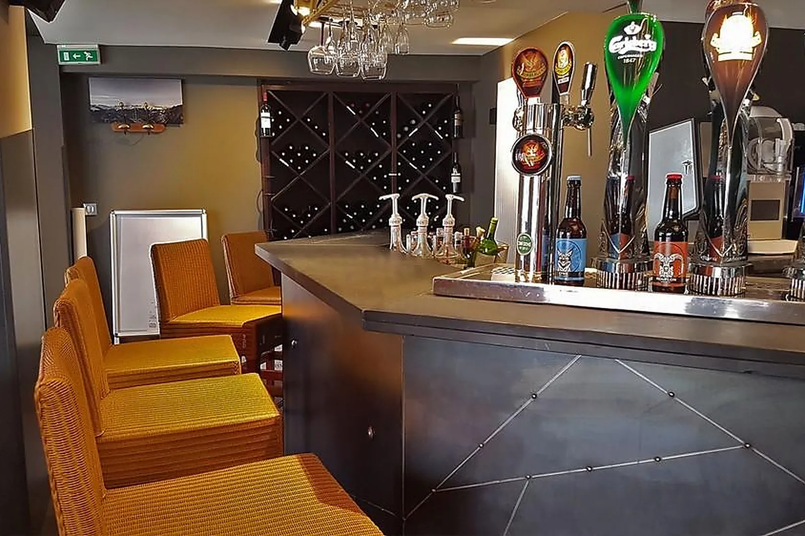 Lieux événementiels, CAFÉ DE LA PAIX