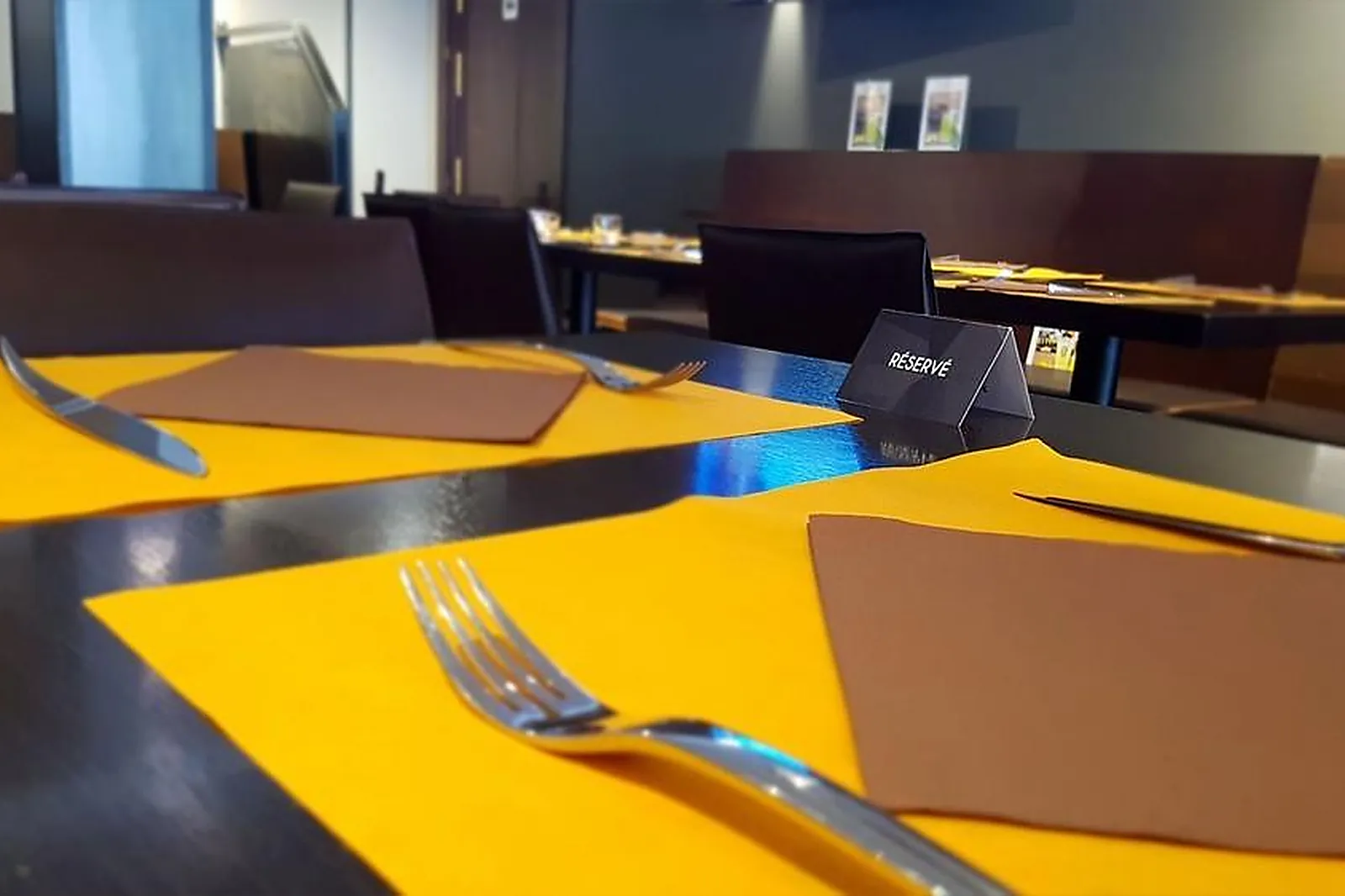 Lieux événementiels, CAFÉ DE LA PAIX