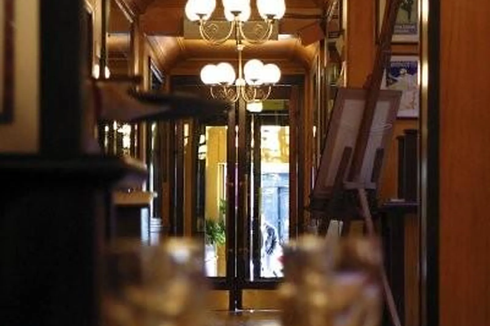 Lieux événementiels, CAFÉ DU COMMERCE