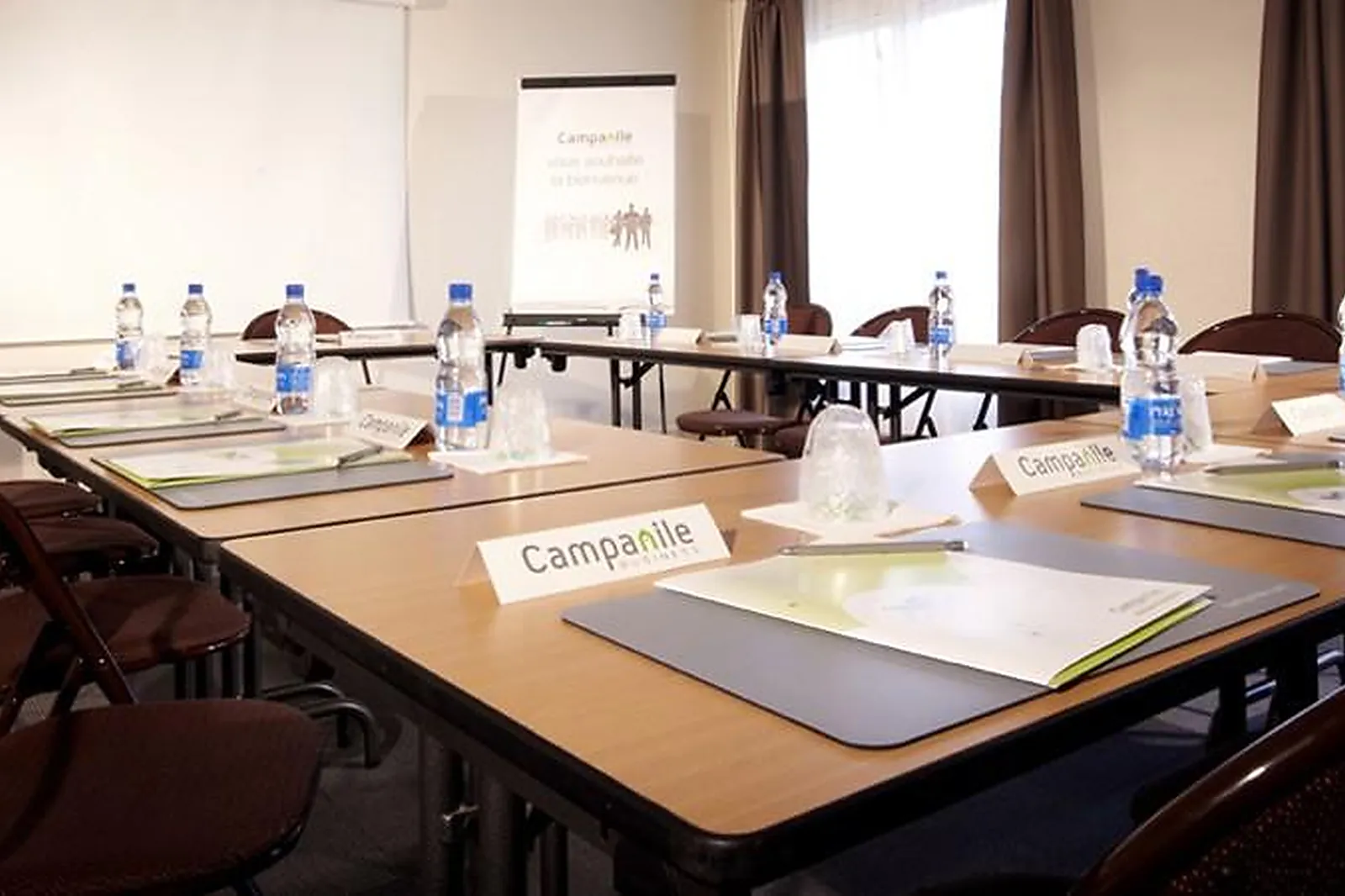 Lieux événementiels, CAMPANILE AGEN