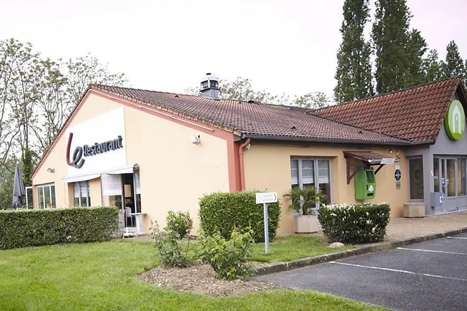 Lieux événementiels, CAMPANILE AGEN