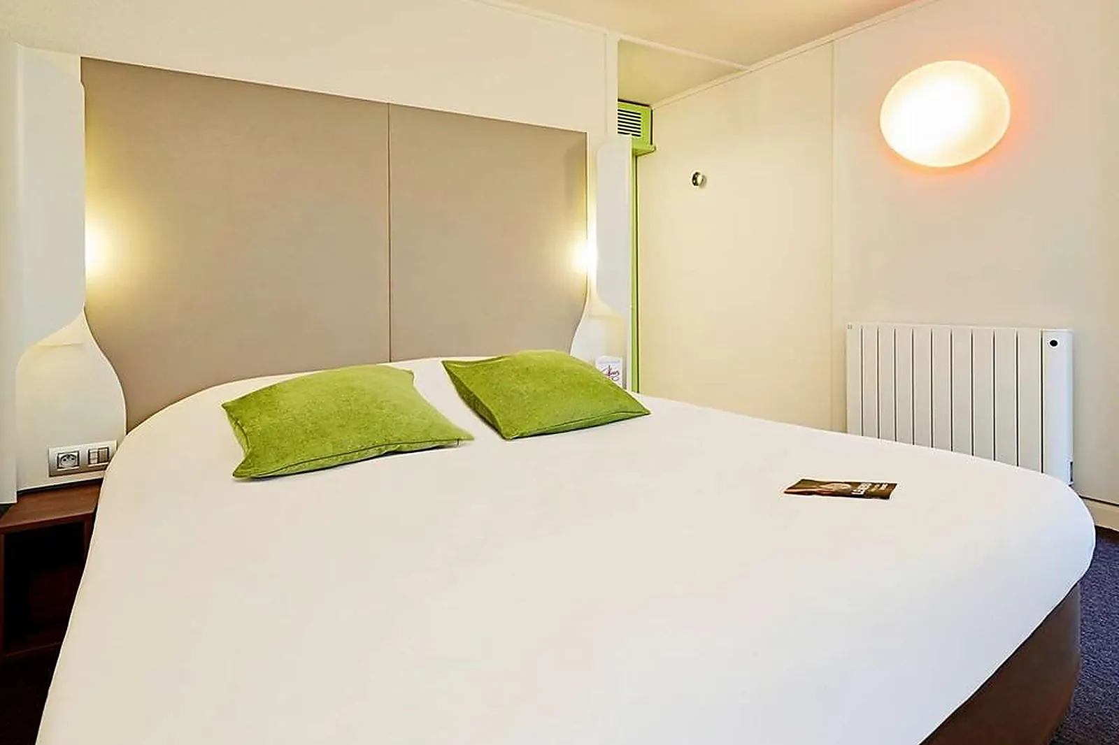 Lieux événementiels, CAMPANILE AIX EN PROVENCE EST MEYREUIL