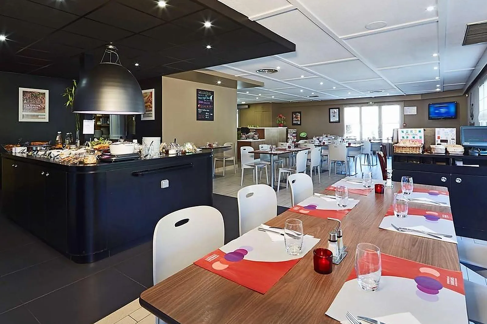 Lieux événementiels, CAMPANILE AIX EN PROVENCE EST MEYREUIL