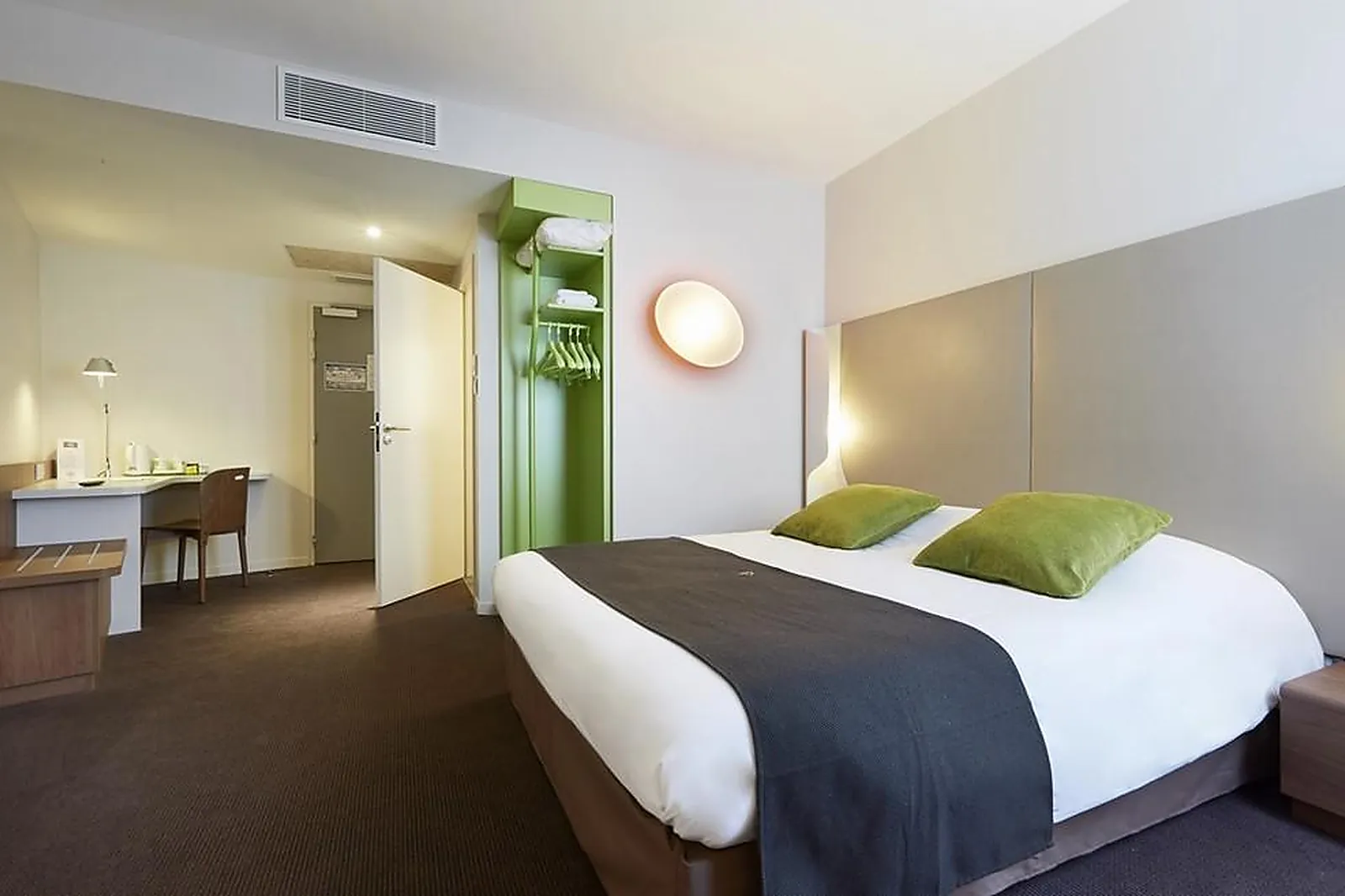 Lieux événementiels, CAMPANILE ANNEMASSE CENTRE GARE