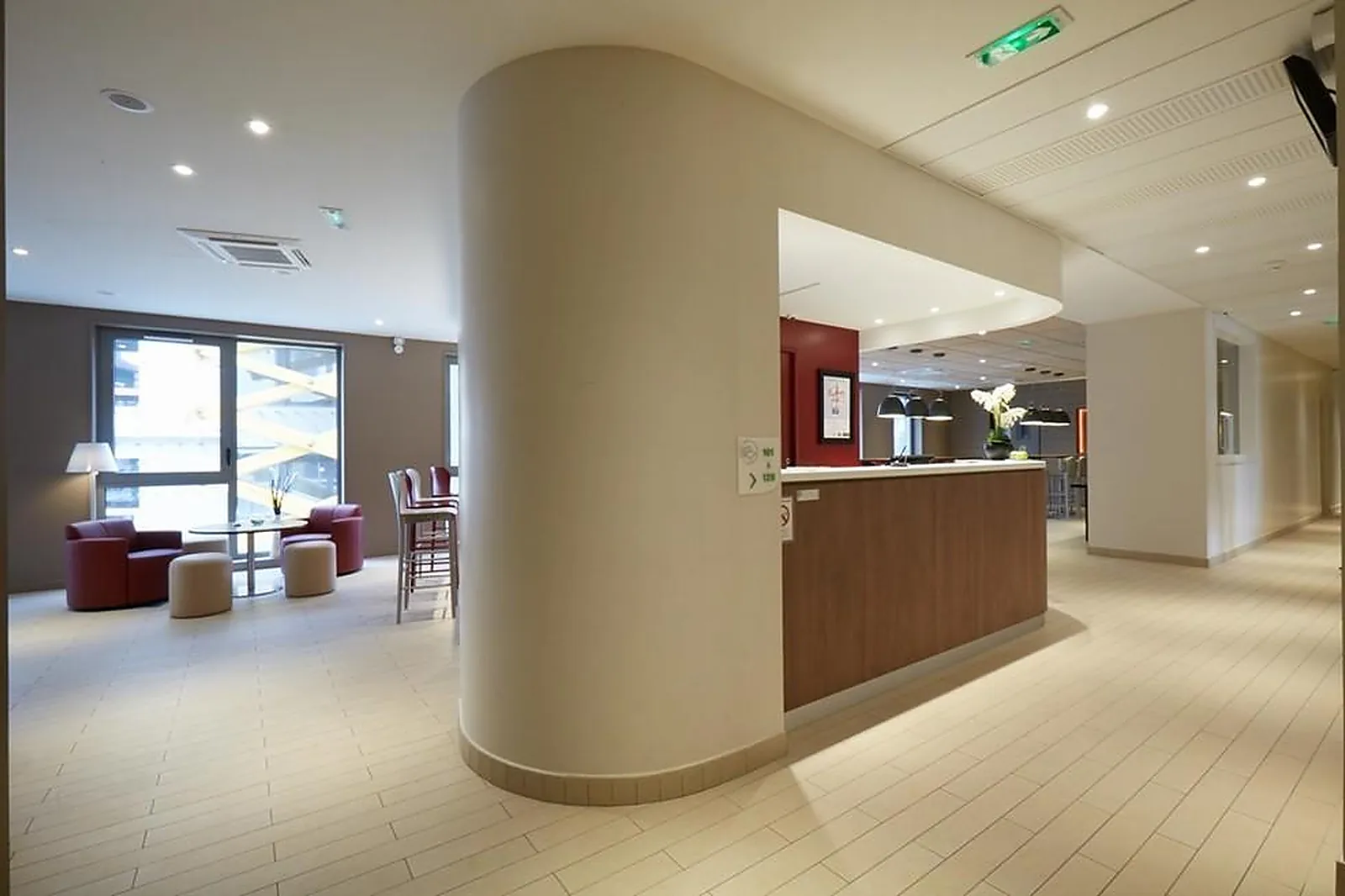 Lieux événementiels, CAMPANILE ANNEMASSE CENTRE GARE