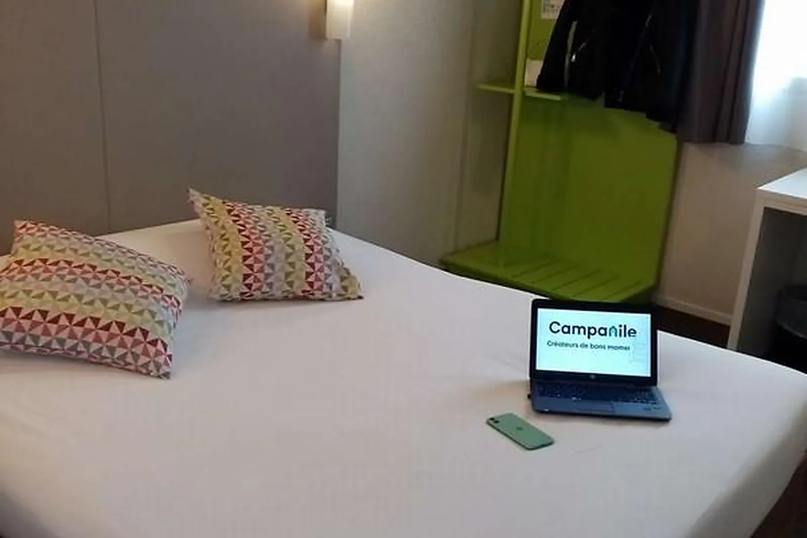 Lieux événementiels, CAMPANILE ARGENTEUIL