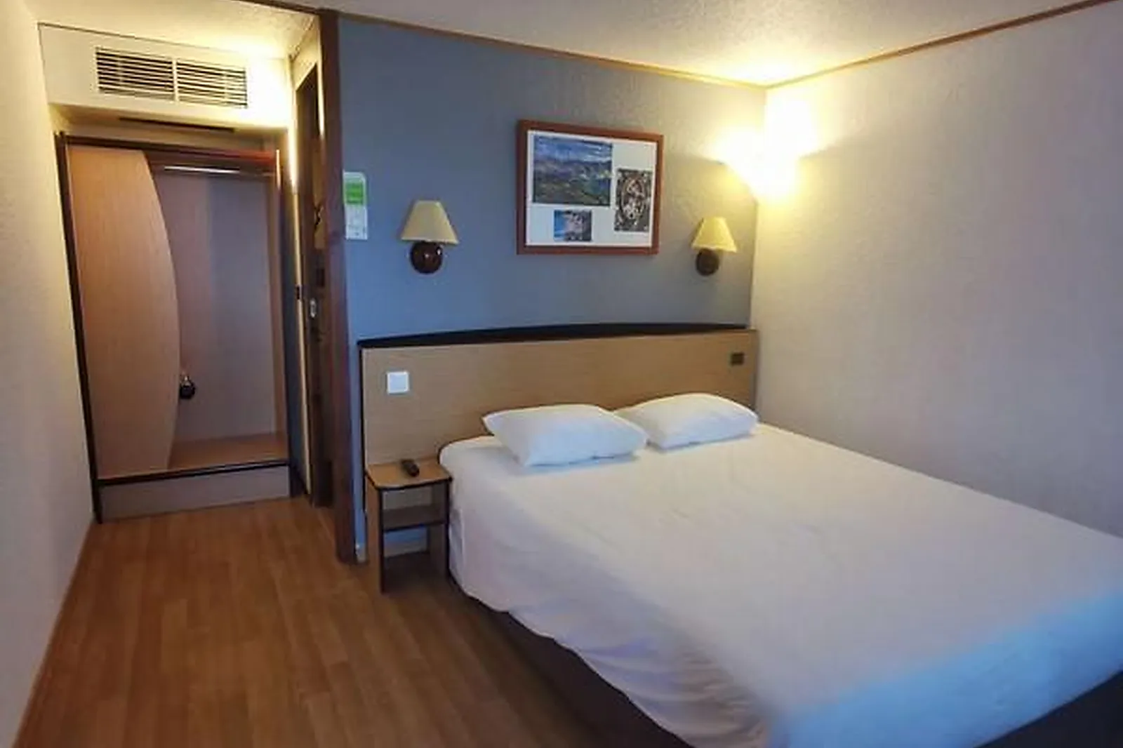 Lieux événementiels, CAMPANILE AURILLAC