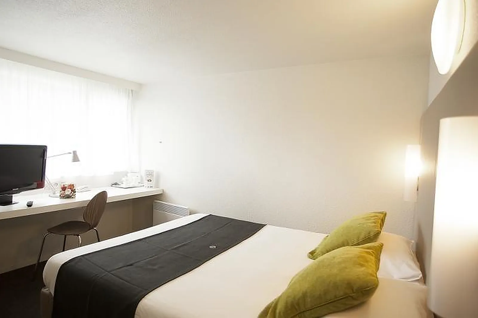 Lieux événementiels, CAMPANILE AVIGNON SUD - MONTFAVET LA CRISTOLE