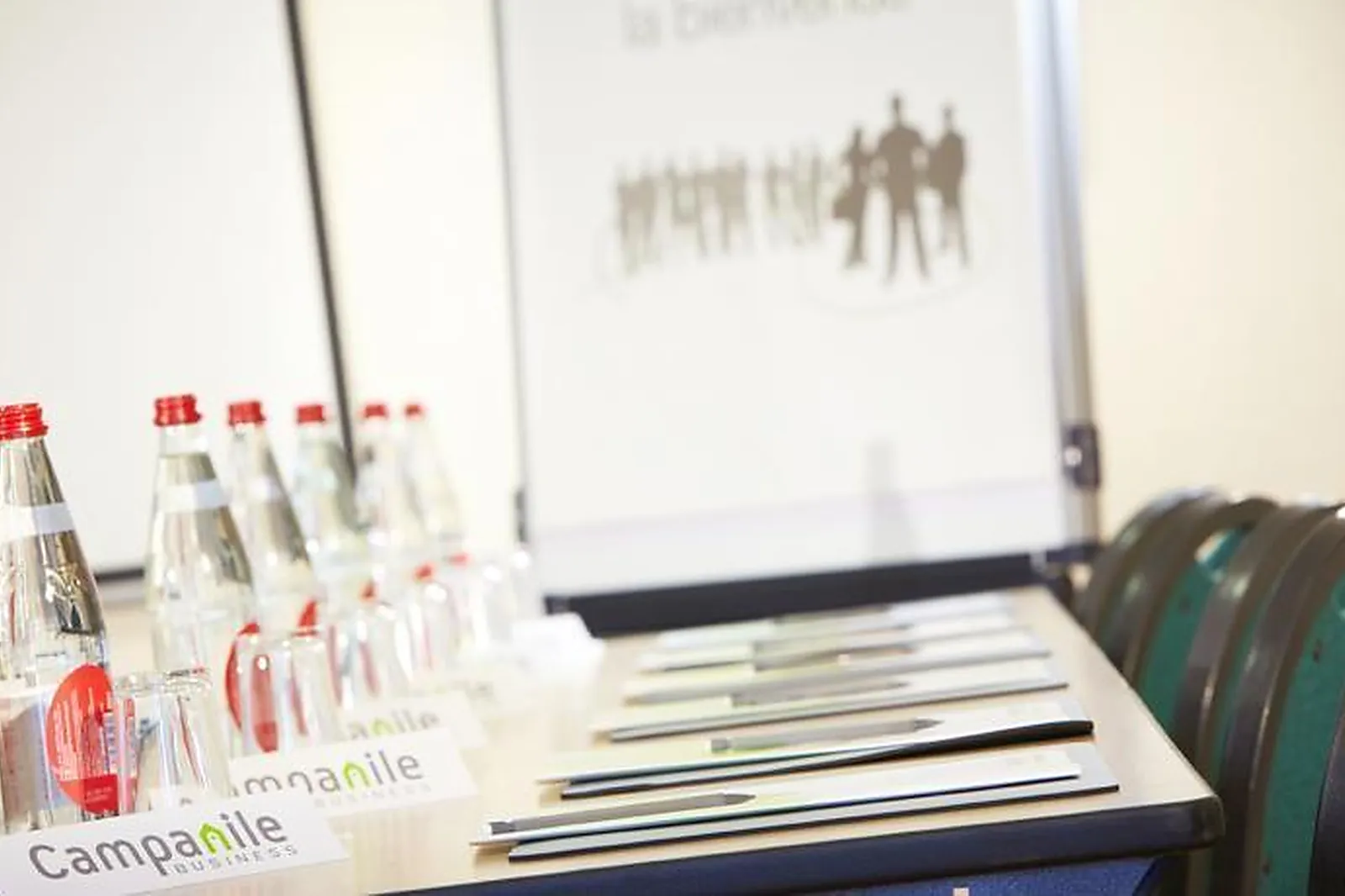 Lieux événementiels, CAMPANILE BAYEUX