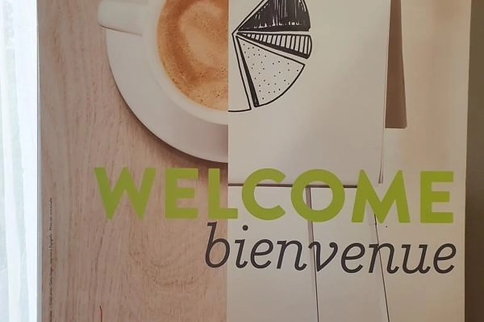 Lieux événementiels, CAMPANILE BAYEUX