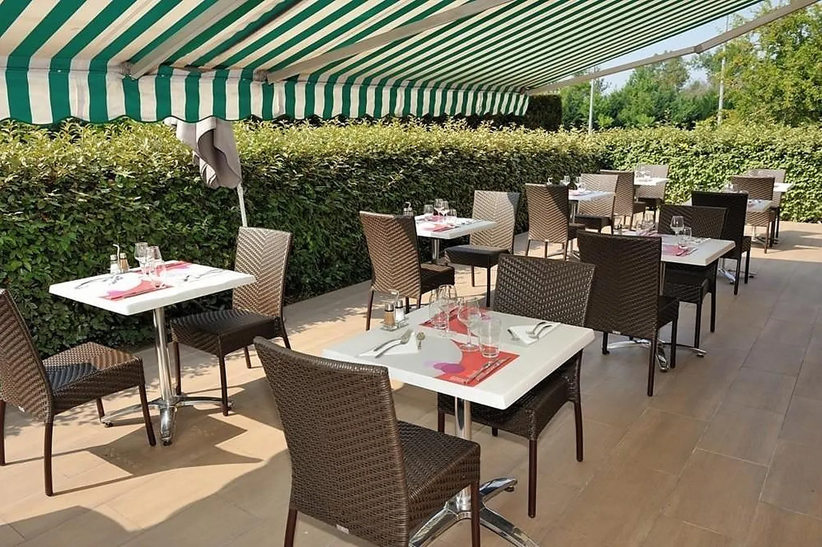 Lieux événementiels, CAMPANILE BERGERAC