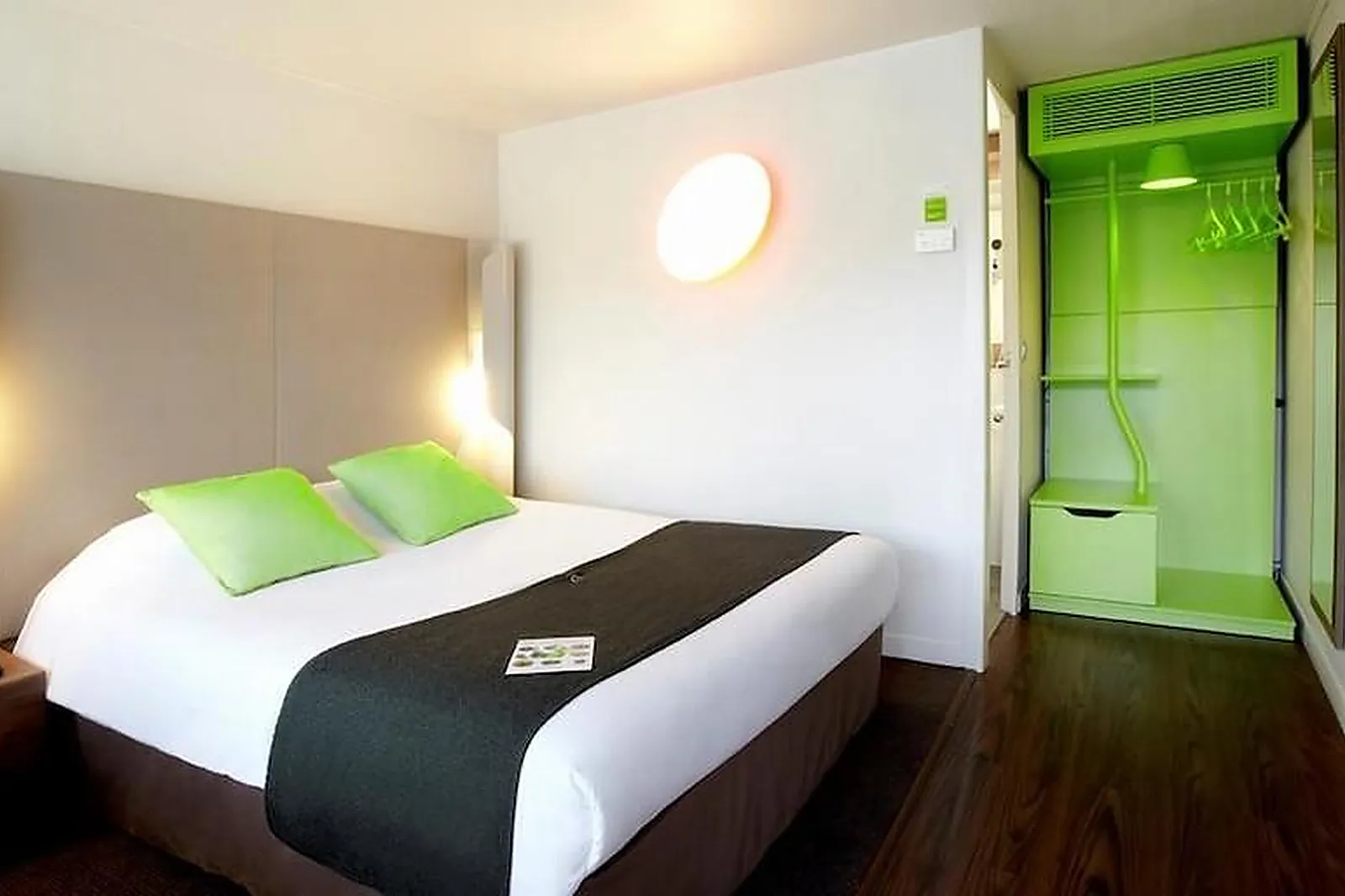 Lieux événementiels, CAMPANILE BIARRITZ