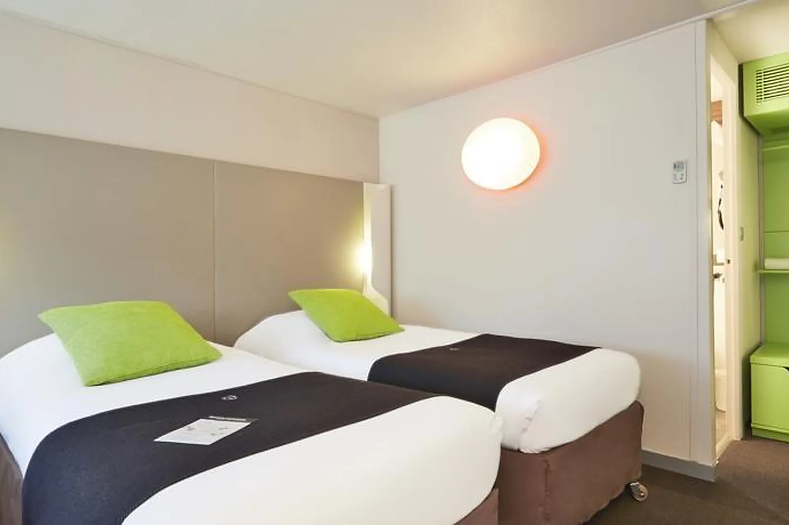 Lieux événementiels, CAMPANILE BOLLENE