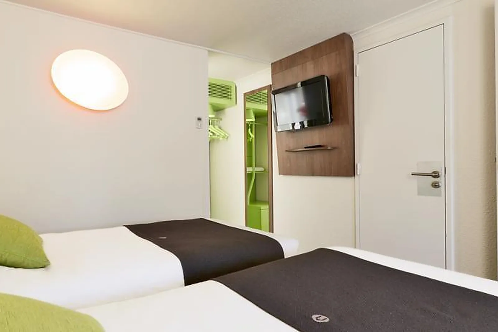 Lieux événementiels, CAMPANILE BOLLENE