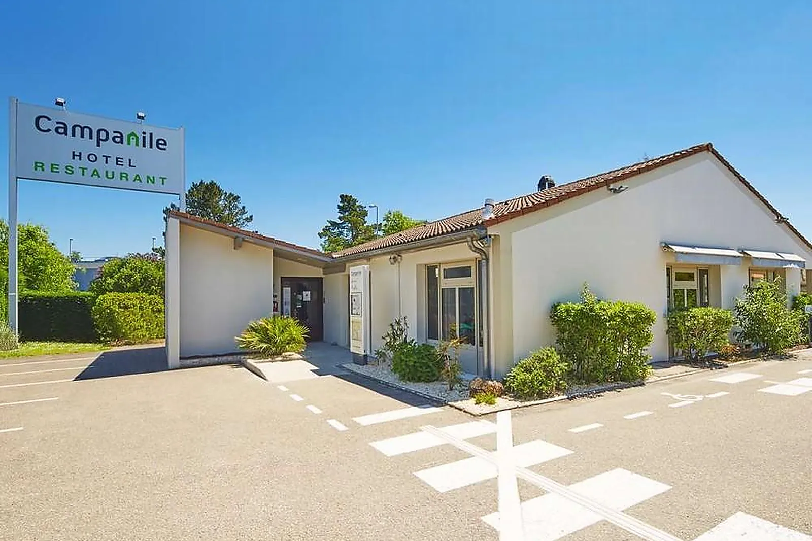 Lieux événementiels, CAMPANILE BORDEAUX EST - ARTIGUES