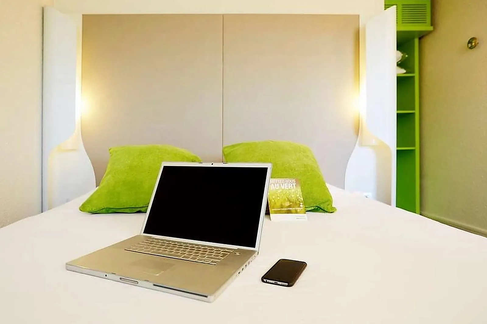 Lieux événementiels, CAMPANILE BORDEAUX EST - ARTIGUES