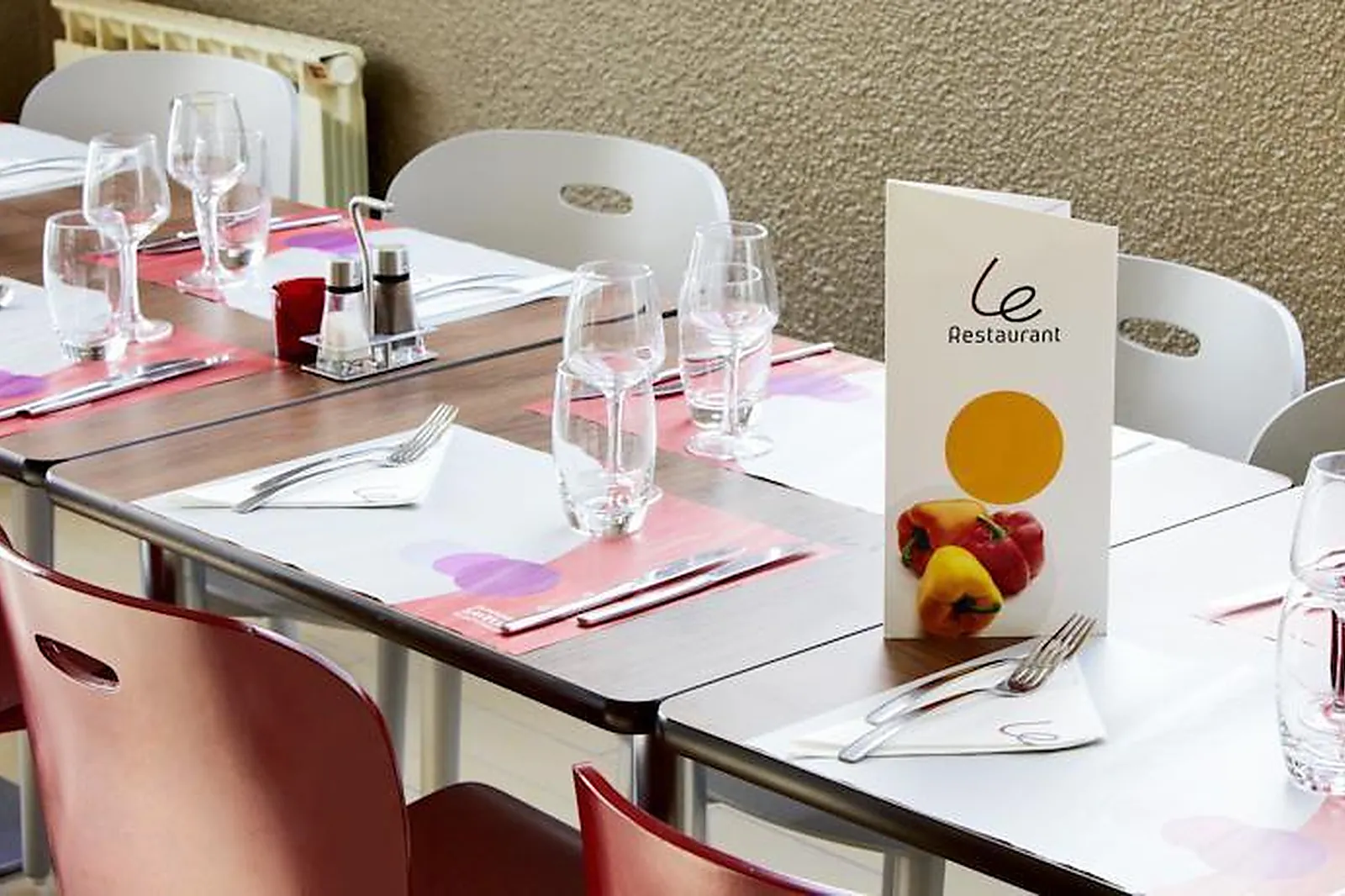 Lieux événementiels, CAMPANILE CAEN-HÉROUVILLE