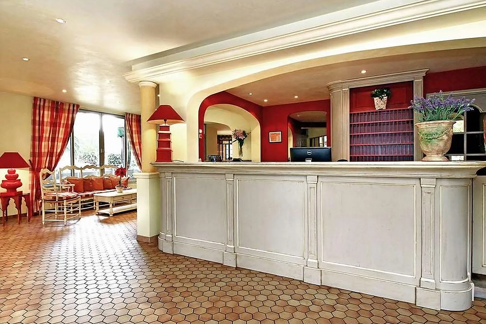 Lieux événementiels, CAMPANILE CANNES OUEST - MANDELIEU