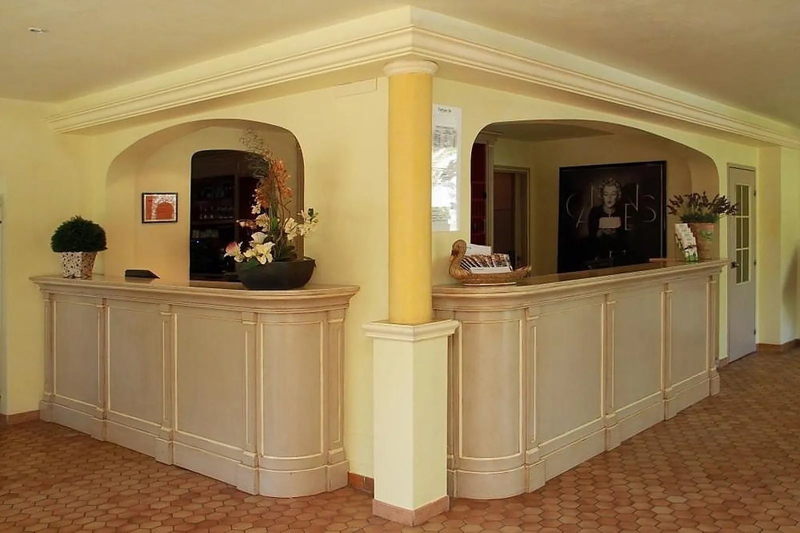 Lieux événementiels, CAMPANILE CANNES OUEST - MANDELIEU