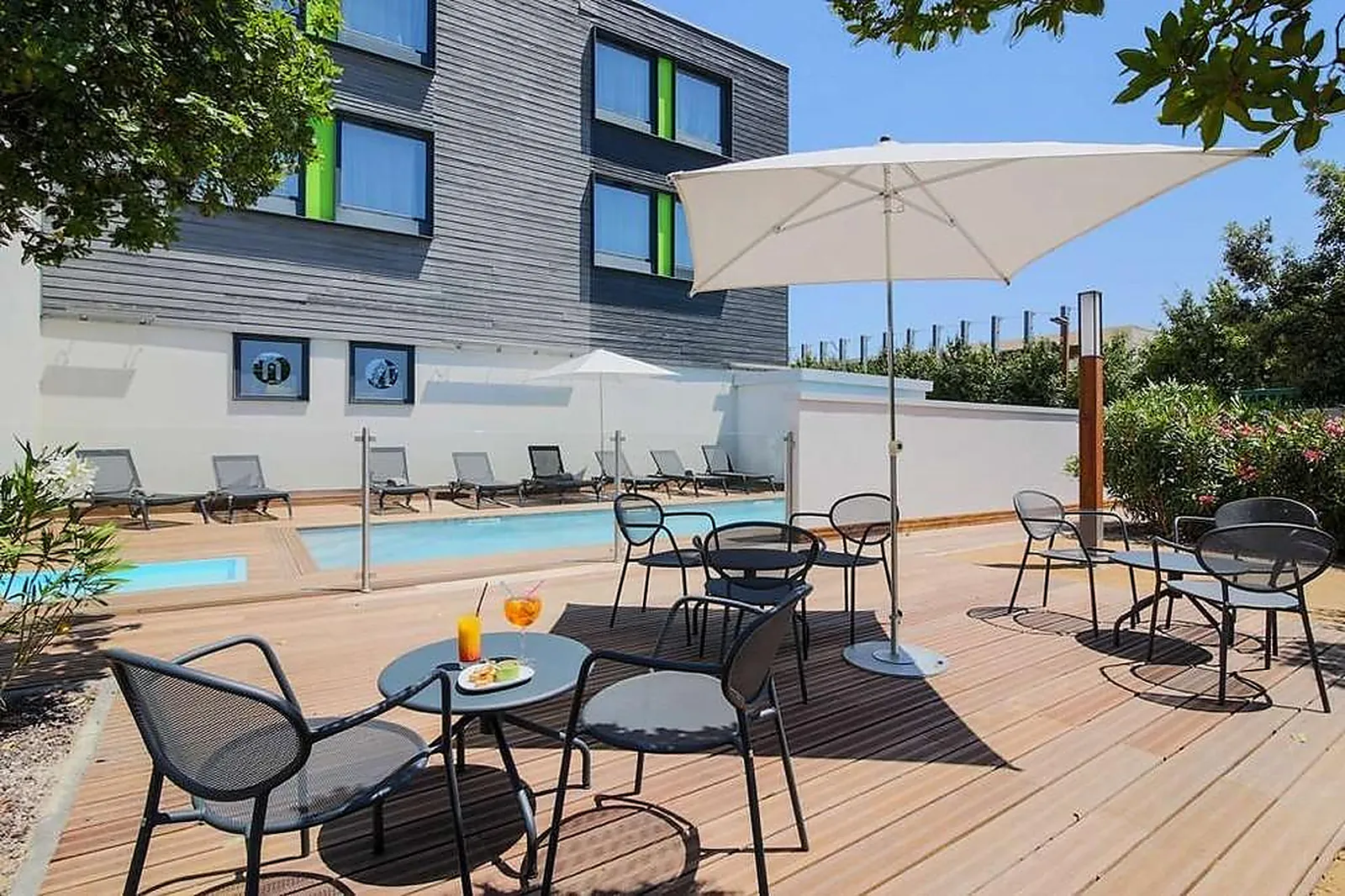 Lieux événementiels, CAMPANILE CARCASSONNE EST LA CITÉ