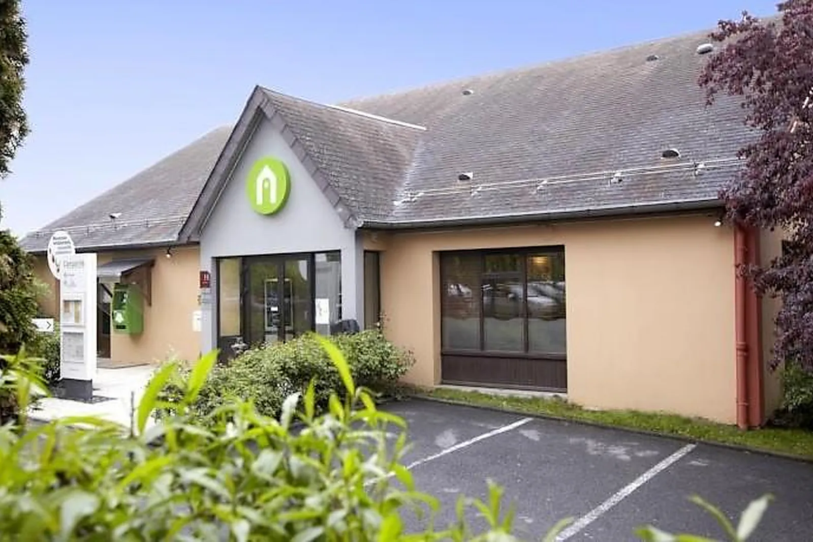 Lieux événementiels, CAMPANILE CHARLEVILLE-MÉZIÈRES