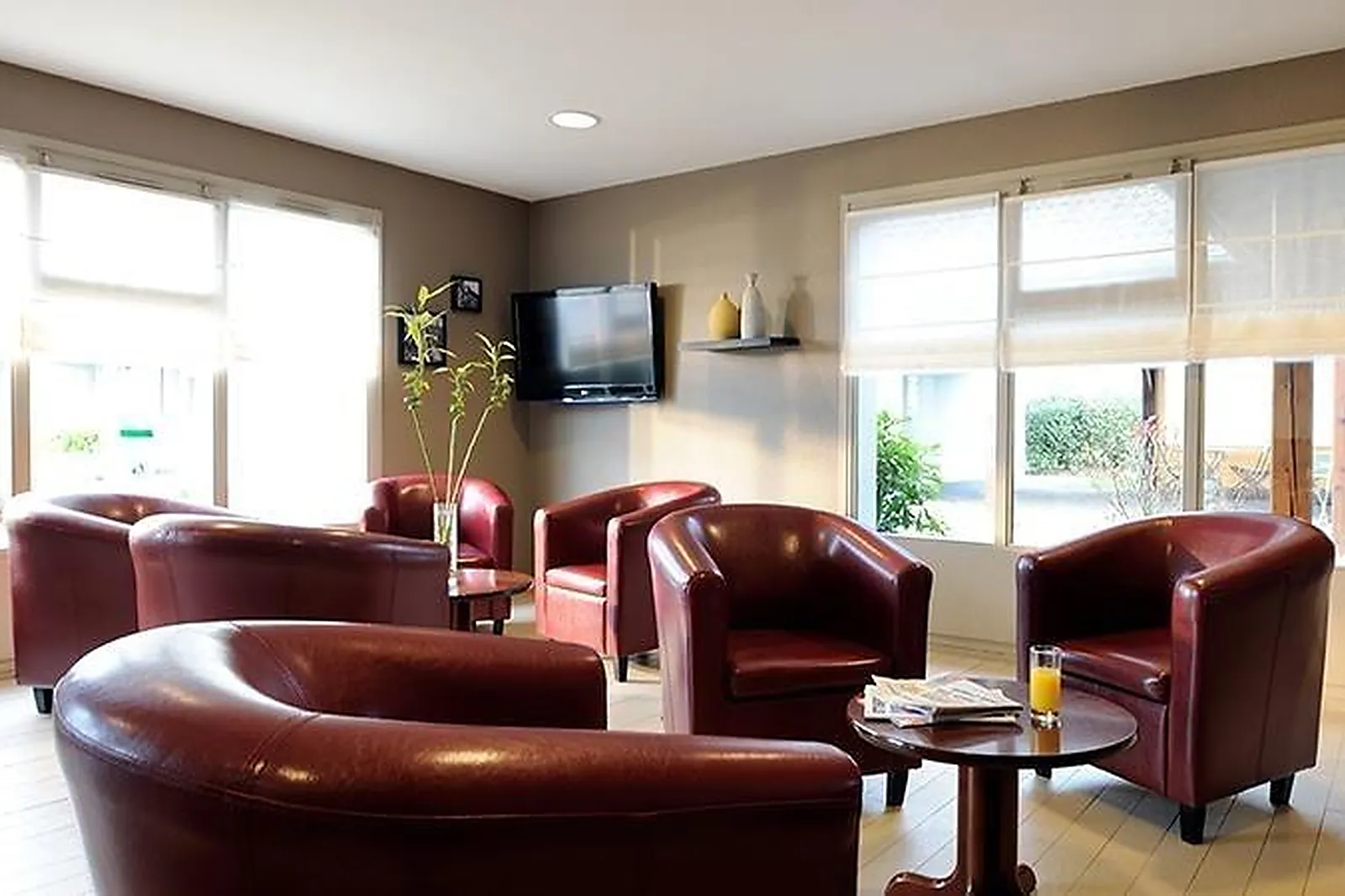 Lieux événementiels, CAMPANILE CHÂTEAU-THIERRY