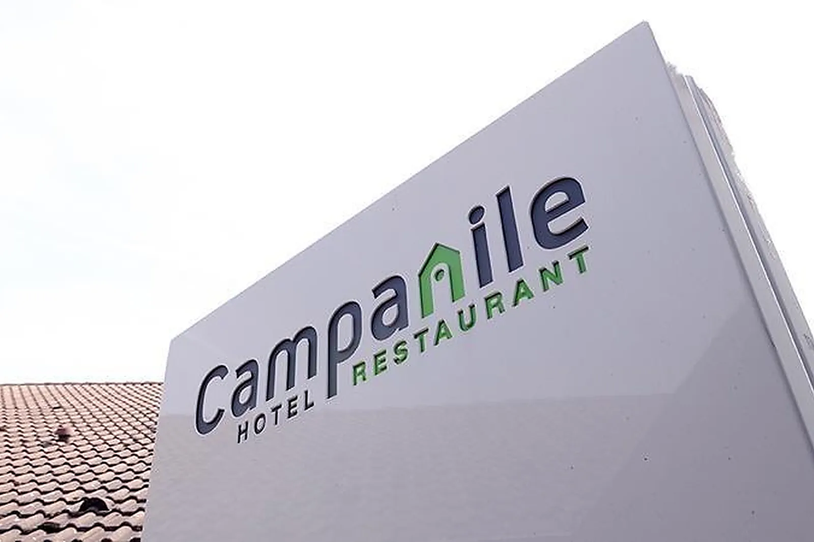 Lieux événementiels, CAMPANILE CHÂTEAU-THIERRY