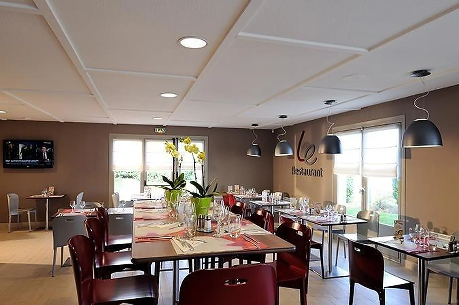 Lieux événementiels, CAMPANILE CHÂTEAU-THIERRY