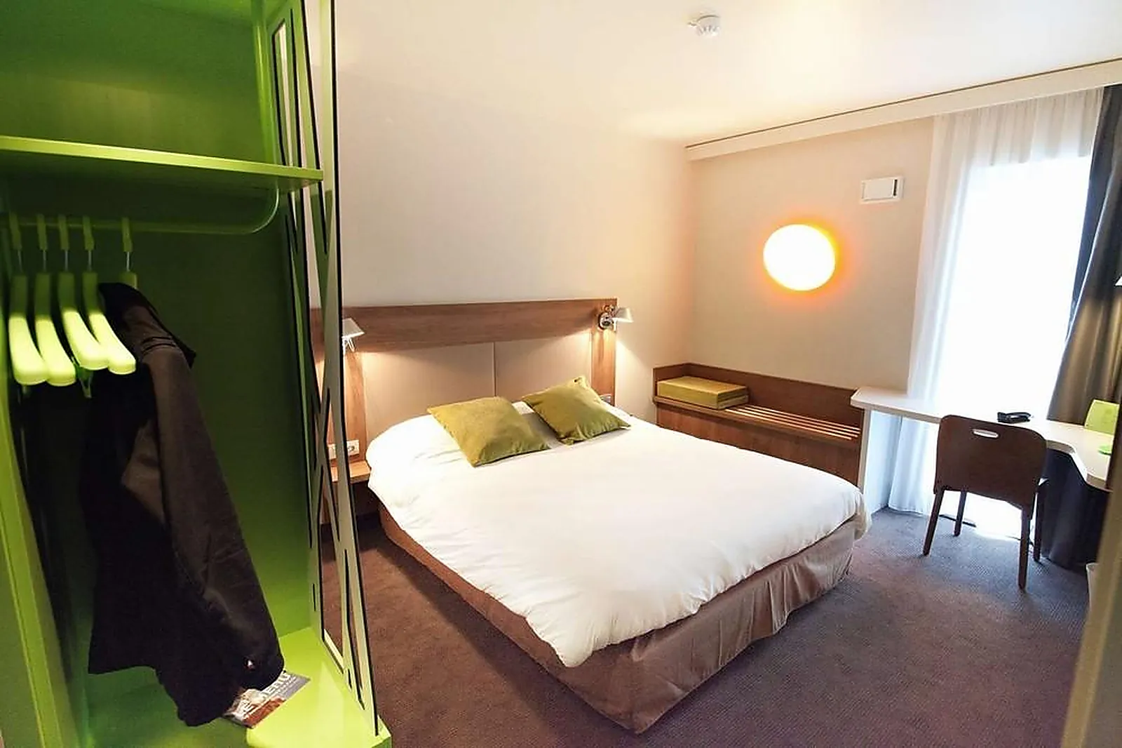 Lieux événementiels, CAMPANILE CLERMONT-FERRAND CENTRE