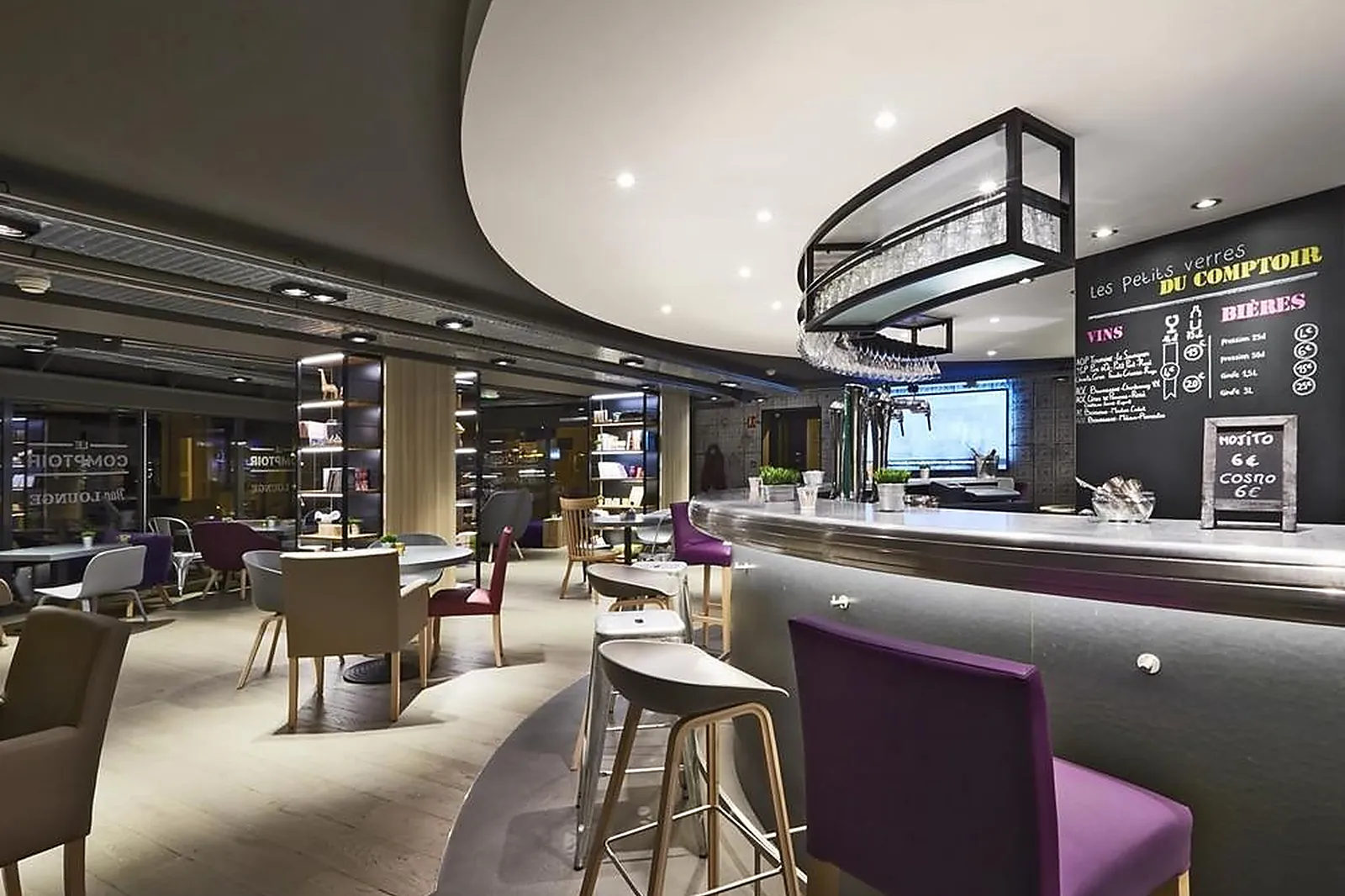 Lieux événementiels, CAMPANILE CLERMONT-FERRAND CENTRE