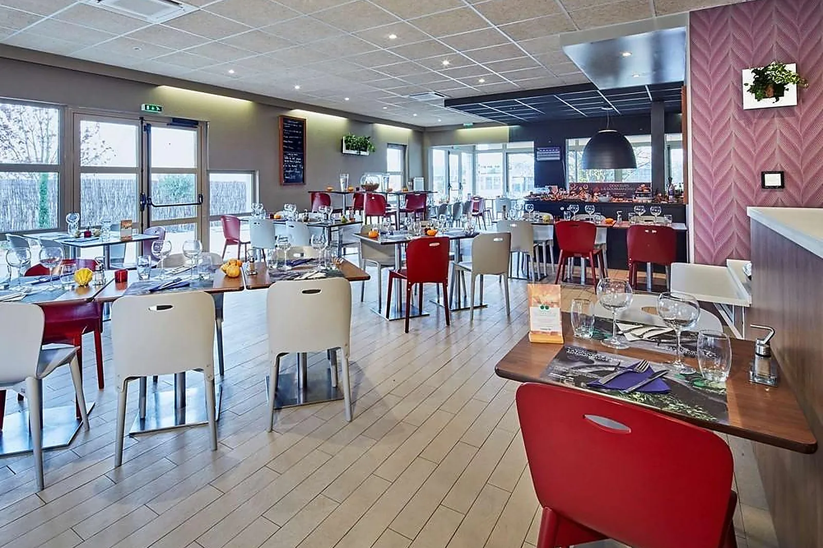 Lieux événementiels, CAMPANILE DIJON NORD TOISON D'OR