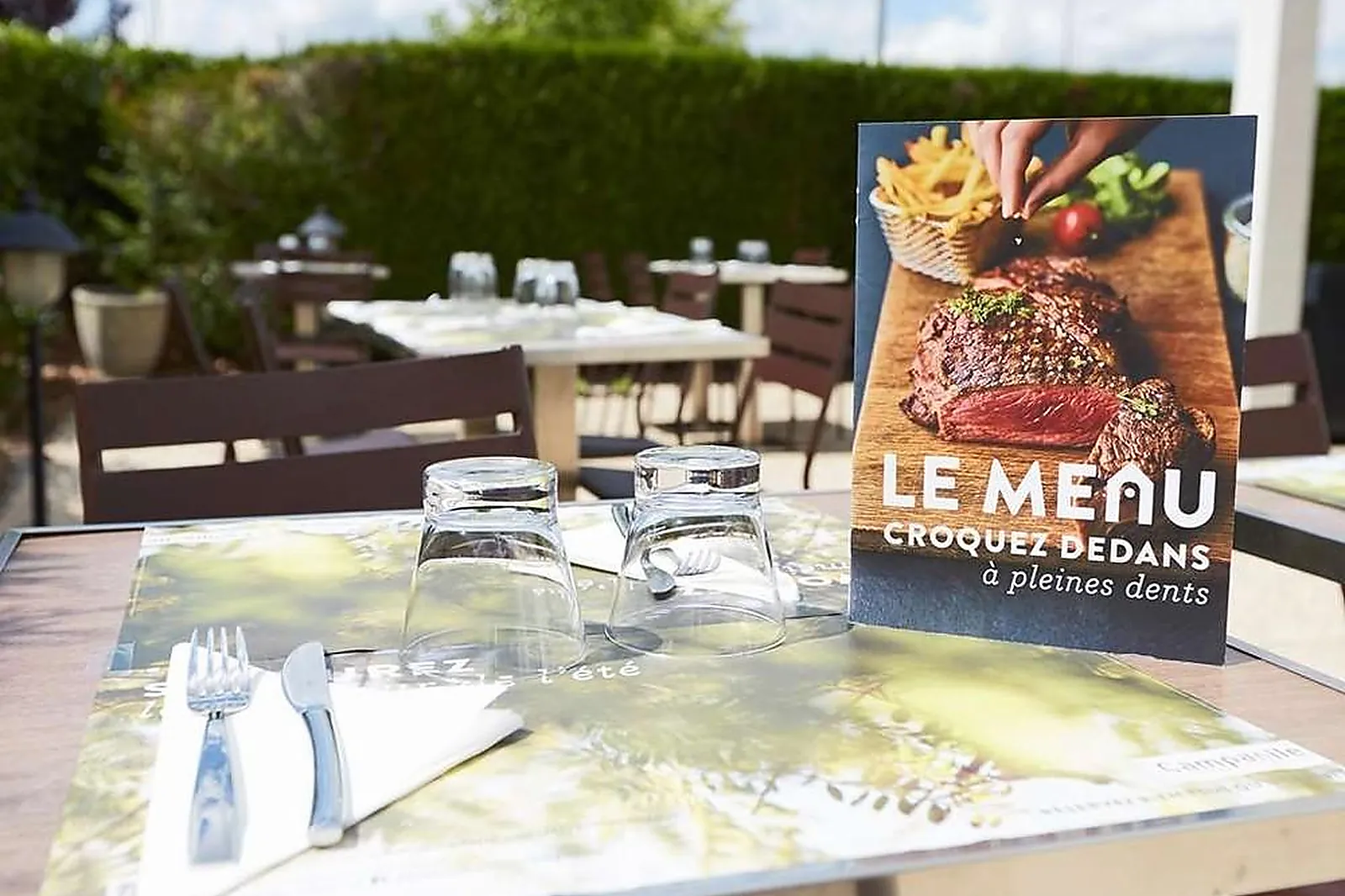 Lieux événementiels, CAMPANILE DIJON SUD