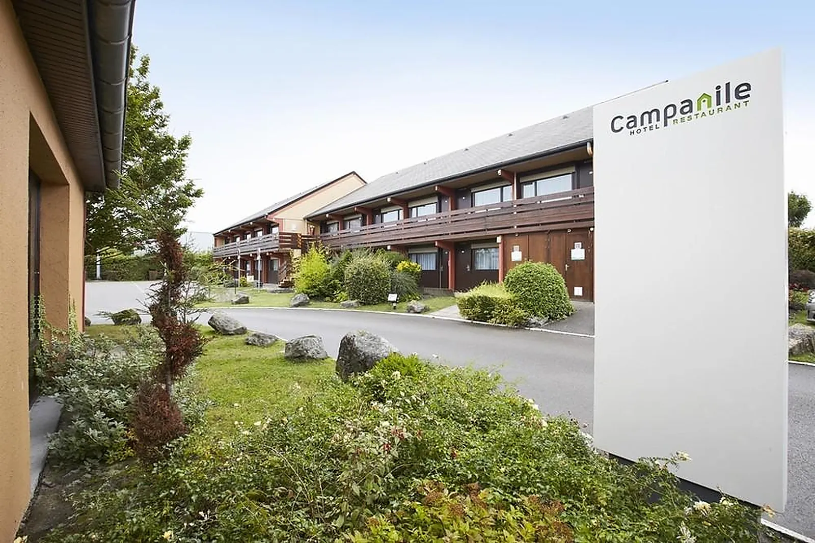 Lieux événementiels, CAMPANILE DUNKERQUE EST - ARMBOUTS CAPPEL