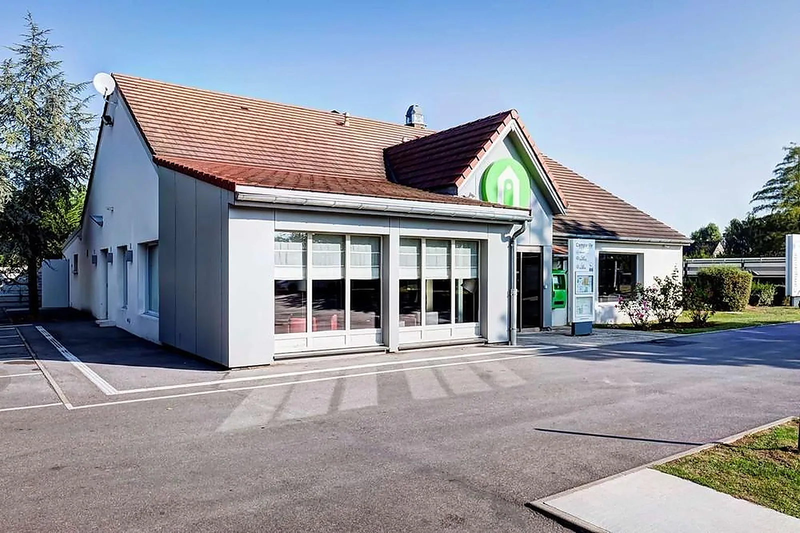 Lieux événementiels, CAMPANILE EVRY OUEST CORBEIL ESSONNES