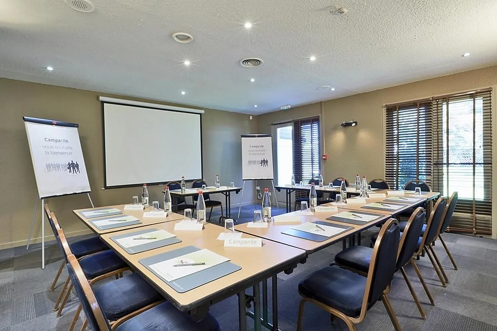 Lieux événementiels, CAMPANILE GRENOBLE UNIVERSITÉ - SAINT MARTIN D'HÈRES