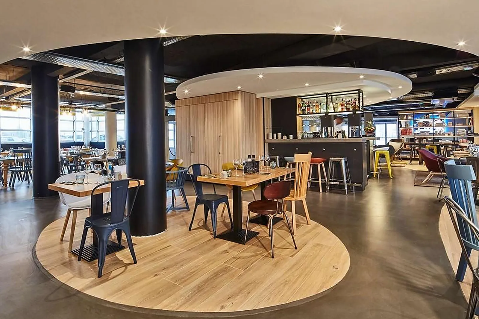 Lieux événementiels, CAMPANILE LE BOURGET AÉROPORT